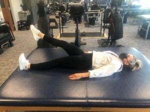 pilates exercise single leg circles